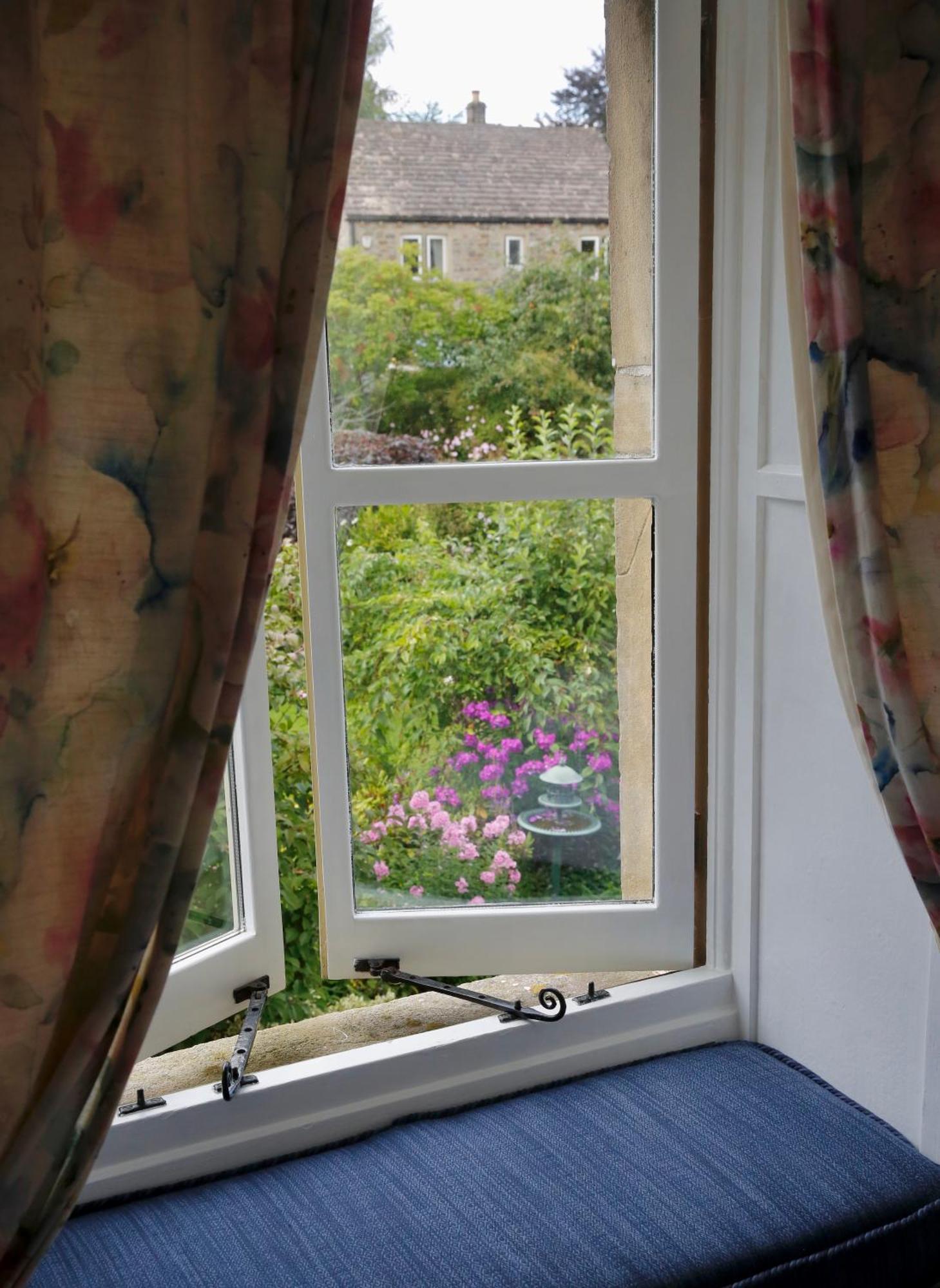 Ashfield House Hotel Grassington Room photo